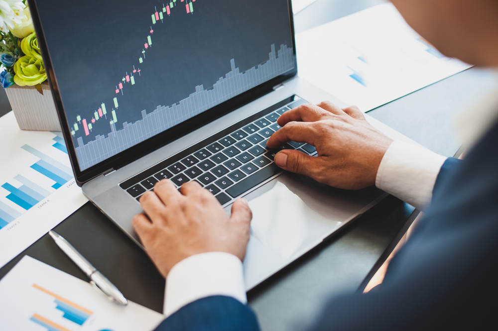 How Does Leverage Work at Skadeva? A Plain-English Guide for New Traders