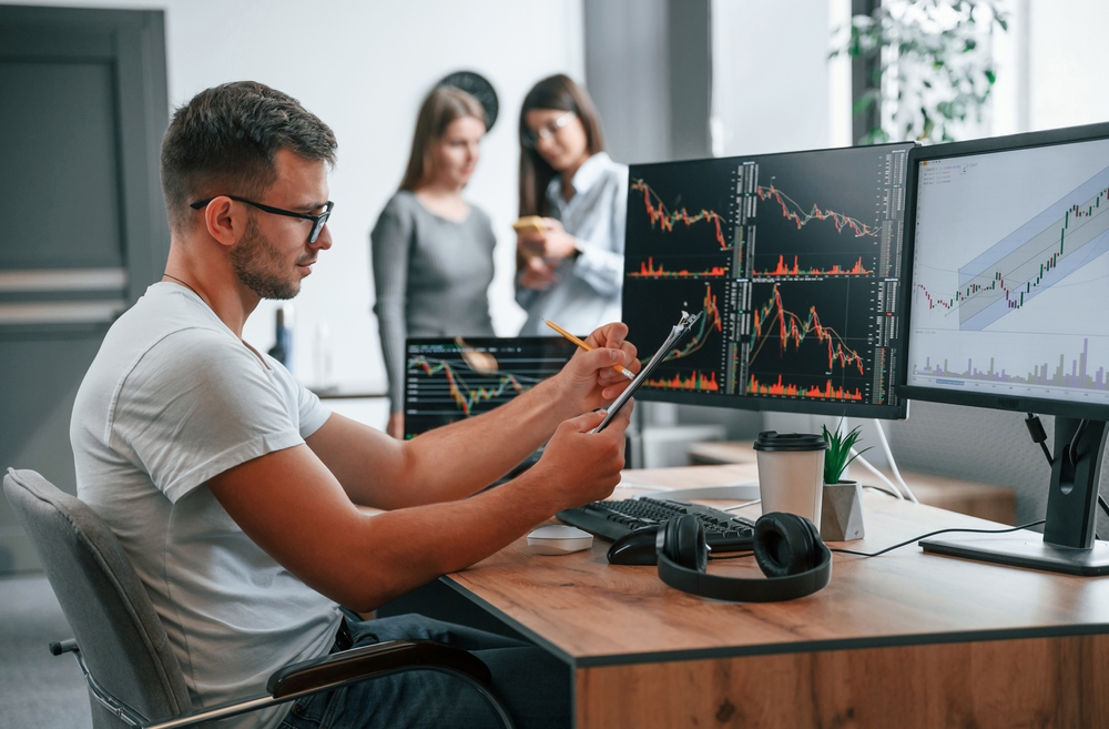 What Is Margin in Forex Trading & How to Use It Responsibly | Skadeva Guide