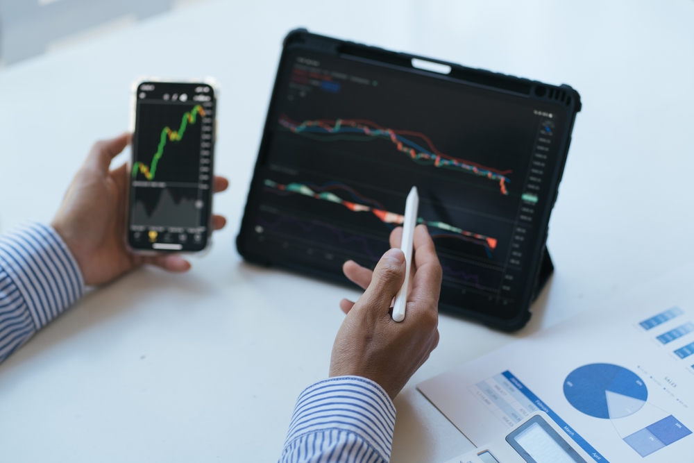 Forex Trading Hours Explained: Best Sessions with Skadeva